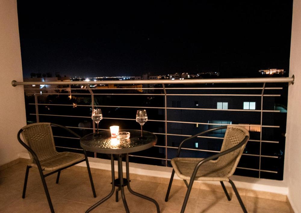 Glabur Stays - The Sunny Atelier - Nicosia City, Free Parking & Wifi, Welcomes You!!! Eksteriør billede